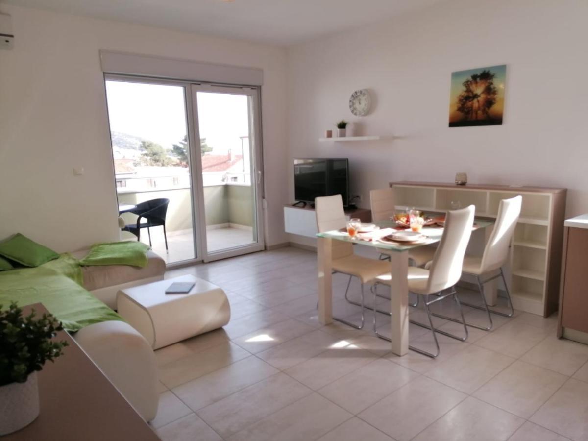 Apartment Mali San Trogir Dış mekan fotoğraf